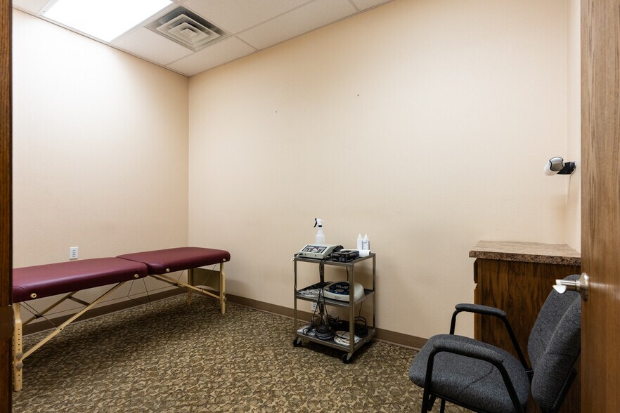 More Photos Of 2472 Patterson Rd, Grand Junction Storefront Retail Office For Sale