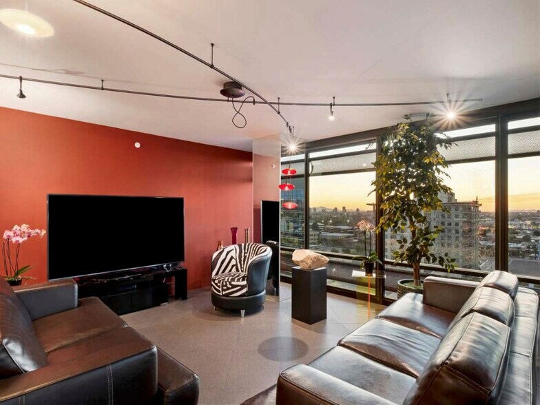 More Photos Of 4808 N 24th St, Phoenix Apartments For Sale