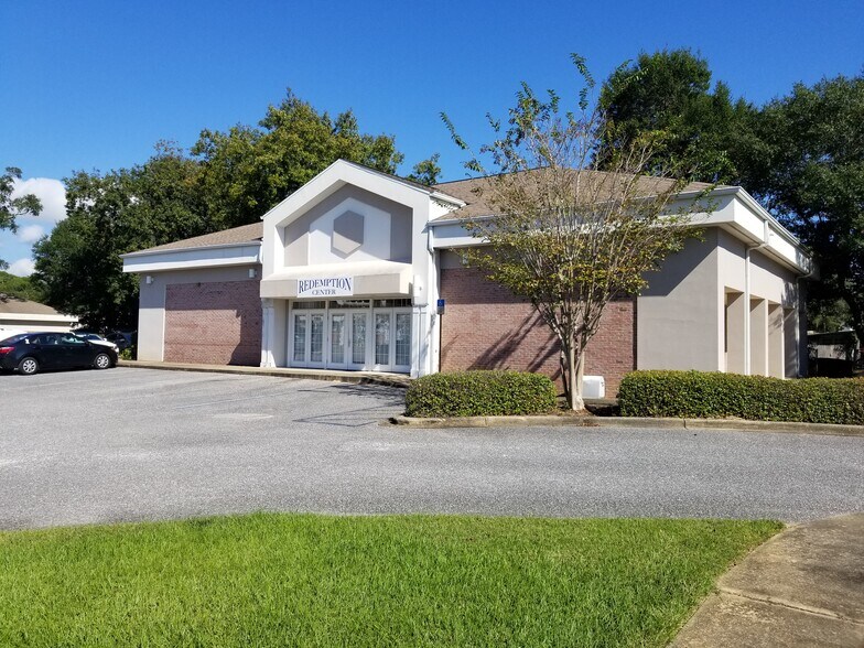 More Photos Of 124 E Miracle Strip Pky, Mary Esther Office For Lease