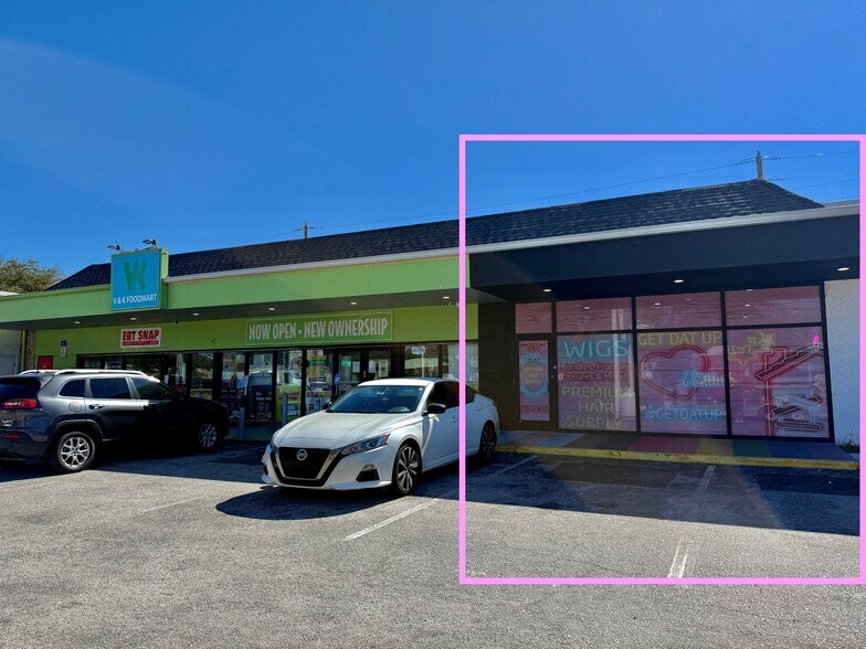 More Photos Of 3700-3730 Central Ave, Saint Petersburg General Retail For Lease