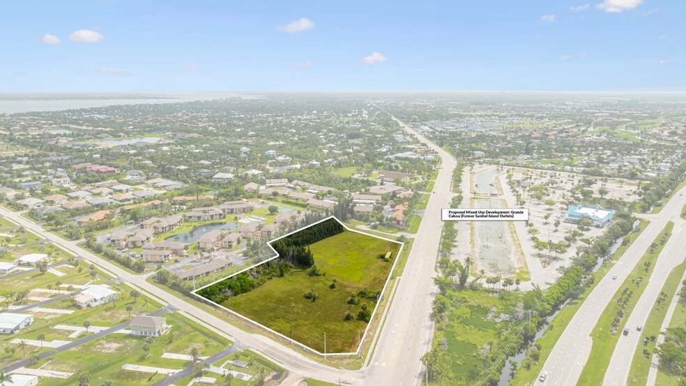 More Photos Of 16984-16998 McGregor Blvd, Fort Myers Land For Sale