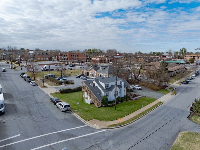 More Photos Of 18200 Hillcrest Ave, Olney Office For Sale
