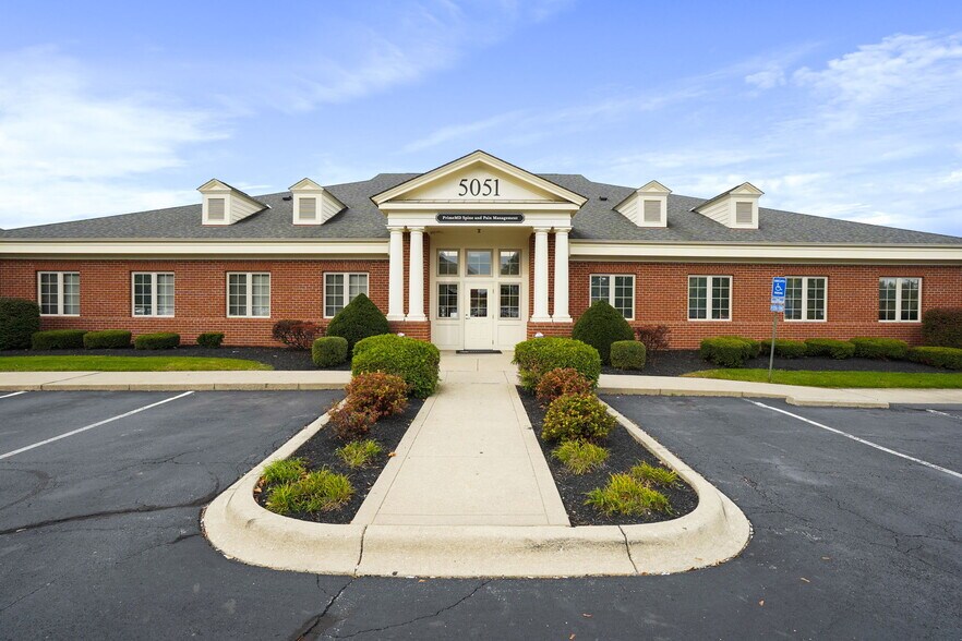 More Photos Of 5051 Forest Dr, New Albany Medical For Lease