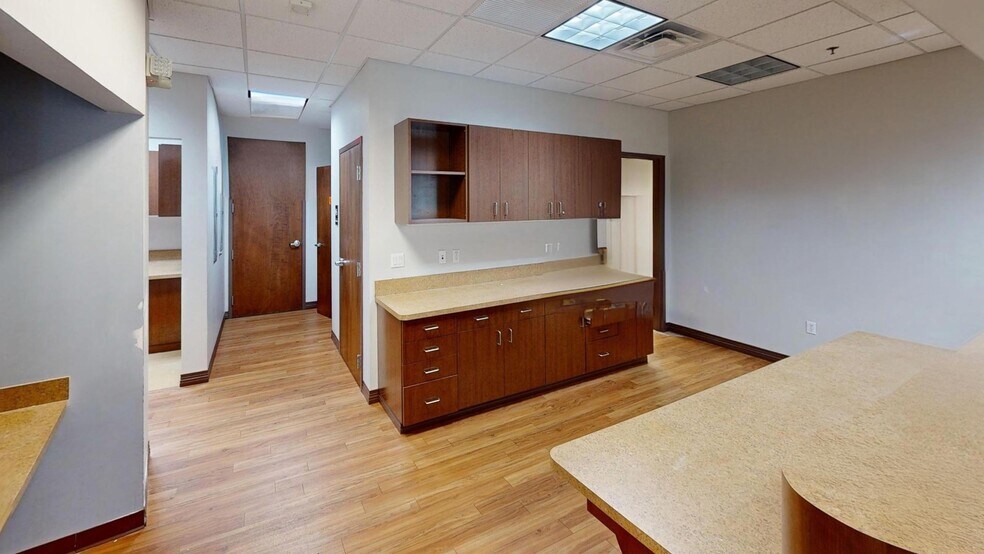 More Photos Of 7560 Red Bug Lake Rd, Oviedo Medical For Sale