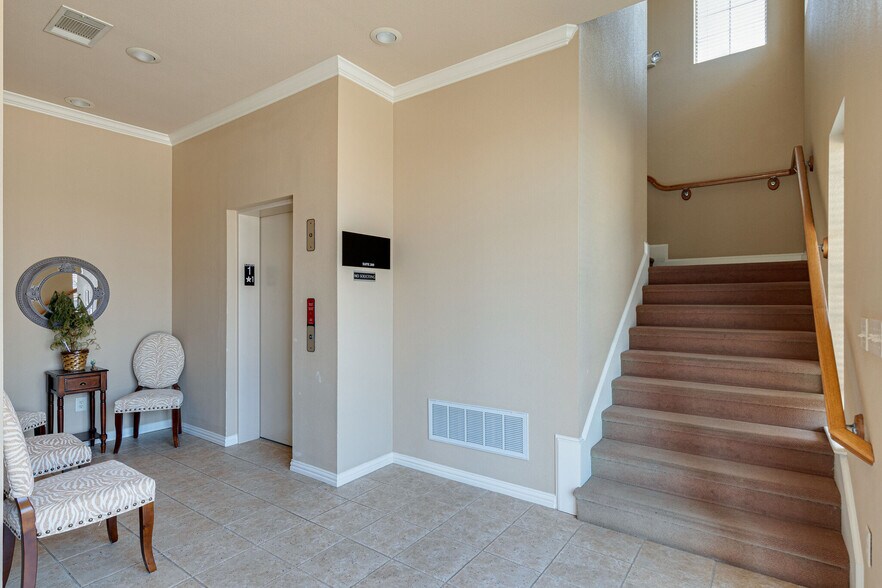 More Photos Of 3541 Teasley Ln, Denton Office For Lease