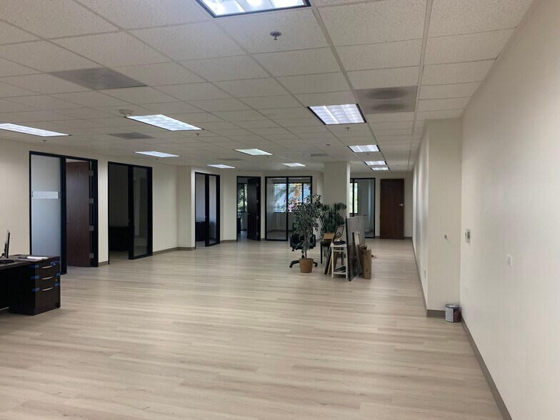 More Photos Of 8925 W Post Rd, Las Vegas Office For Lease