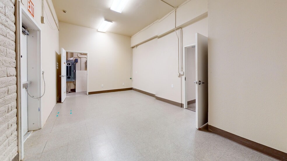 More Photos Of 4216 Shasta Dam Blvd, Shasta Lake General Retail For Lease