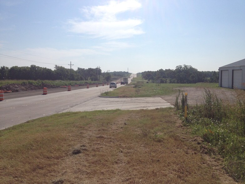 More Photos Of 420 E Audie Murphy Pky, Farmersville Warehouse For Sale