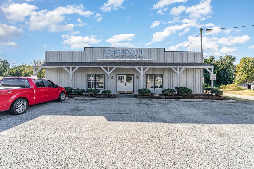 Primary Photo Of 4813 W Gate City Blvd, Greensboro Light Distribution For Sale
