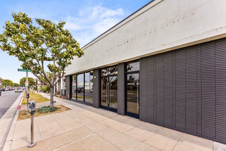 Primary Photo Of 9018-9022 W Olympic Blvd, Beverly Hills Storefront Retail Office For Sale
