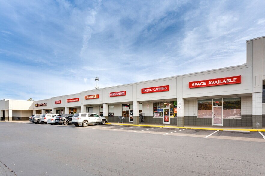 More Photos Of 1100 N Raleigh Blvd, Raleigh Unknown For Lease