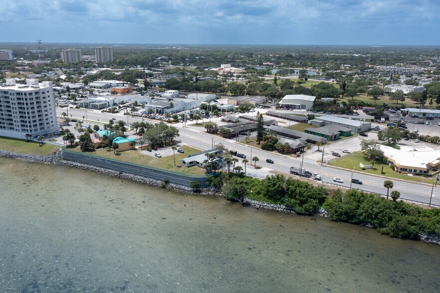 More Photos Of 1331 S Harbor City Blvd, Melbourne Office Residential For Sale