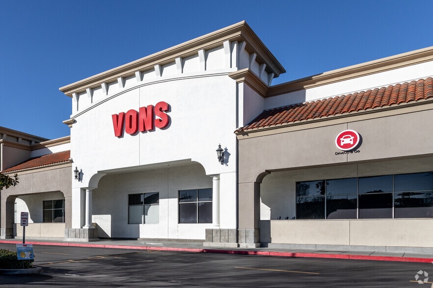 More Photos Of 3505-3659 Central Ave, Riverside Unknown For Lease