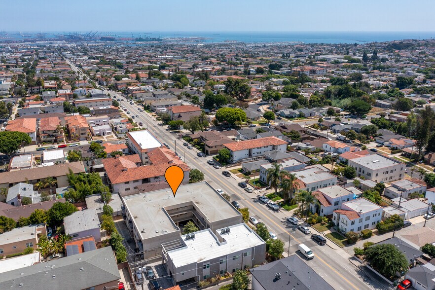 More Photos Of 1350 W 9th St, San Pedro Apartments For Sale