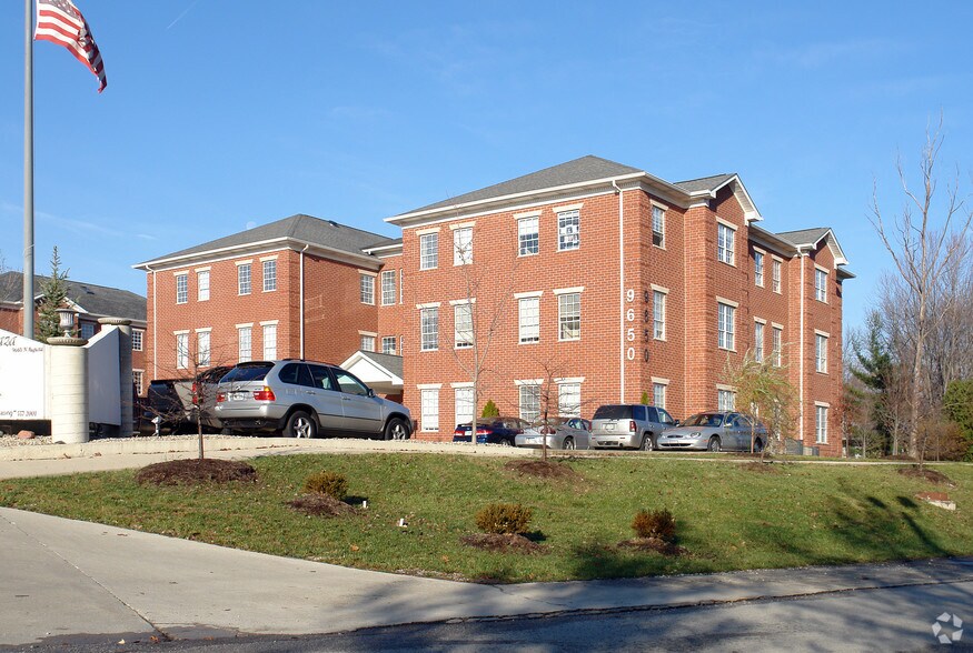 More Photos Of 9650 Commerce Dr, Carmel Office For Lease