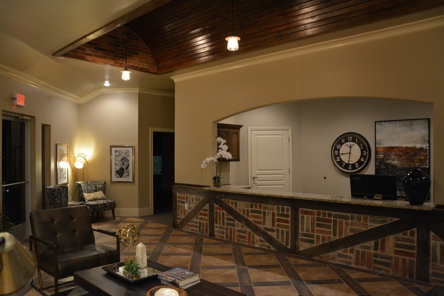 More Photos Of 13037 Quaker Ave, Lubbock Coworking Space