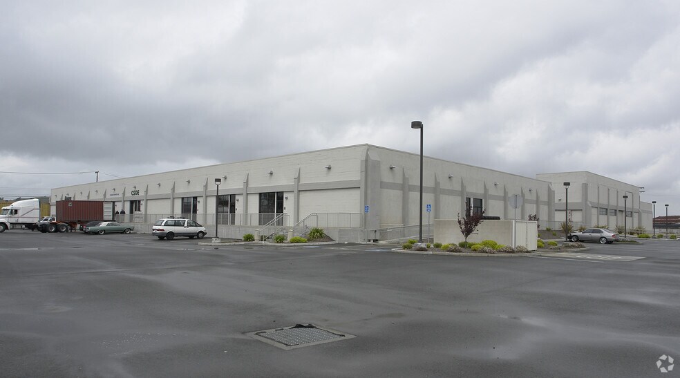 More Photos Of 1200 S Harbour Way, Richmond Warehouse For Lease