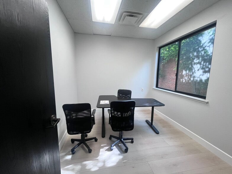 More Photos Of 50 N Hill Ave, Pasadena Office For Sale