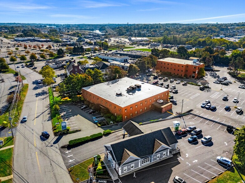 More Photos Of 5 Federal St, Danvers Medical For Sale