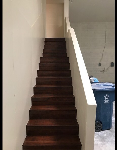 More Photos Of 5440 Tolentino Dr, Las Vegas Light Manufacturing For Lease