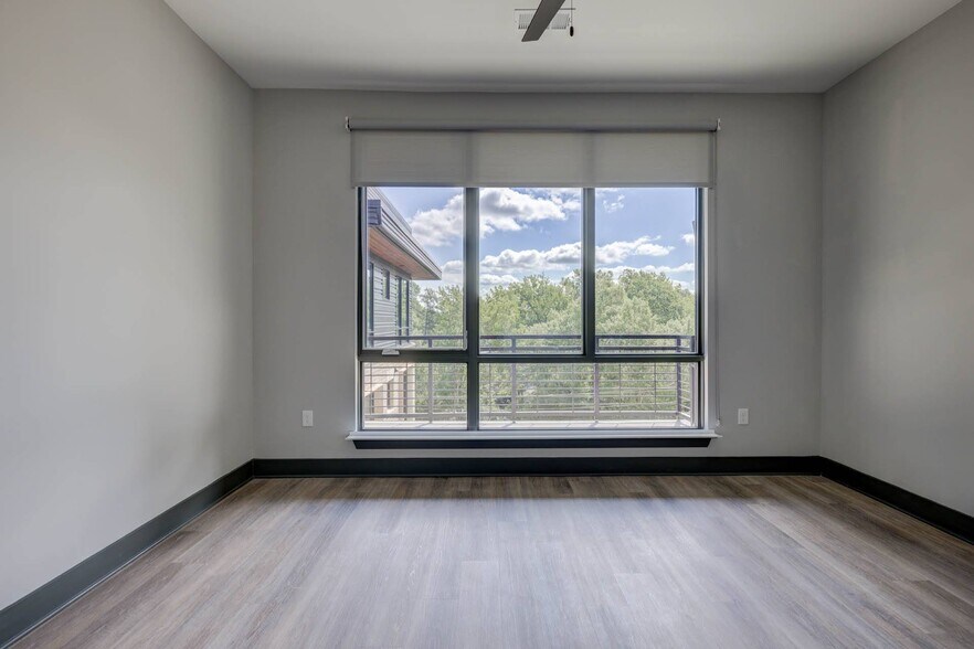 More Photos Of 352 S Walker St, Cary Apartments For Lease