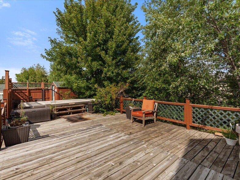 More Photos Of 1435 Anne St NW, Bemidji Office For Sale