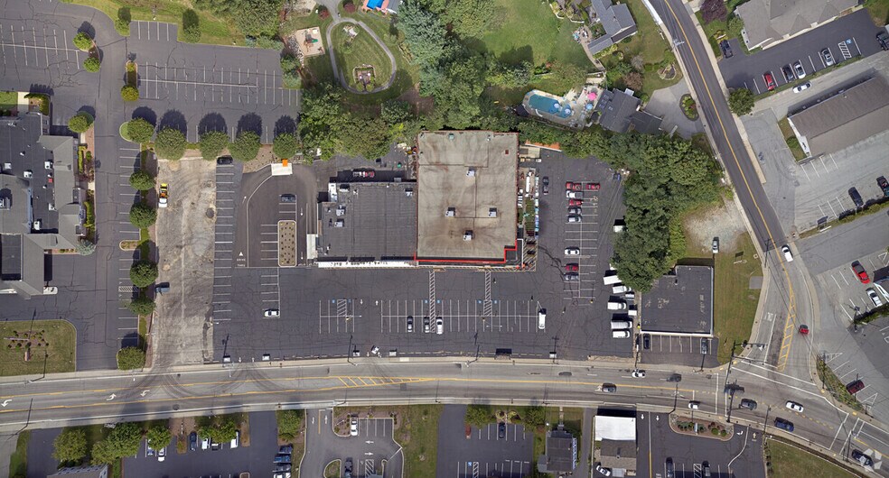 More Photos Of 633-639 Putnam Pike, Smithfield Land For Lease