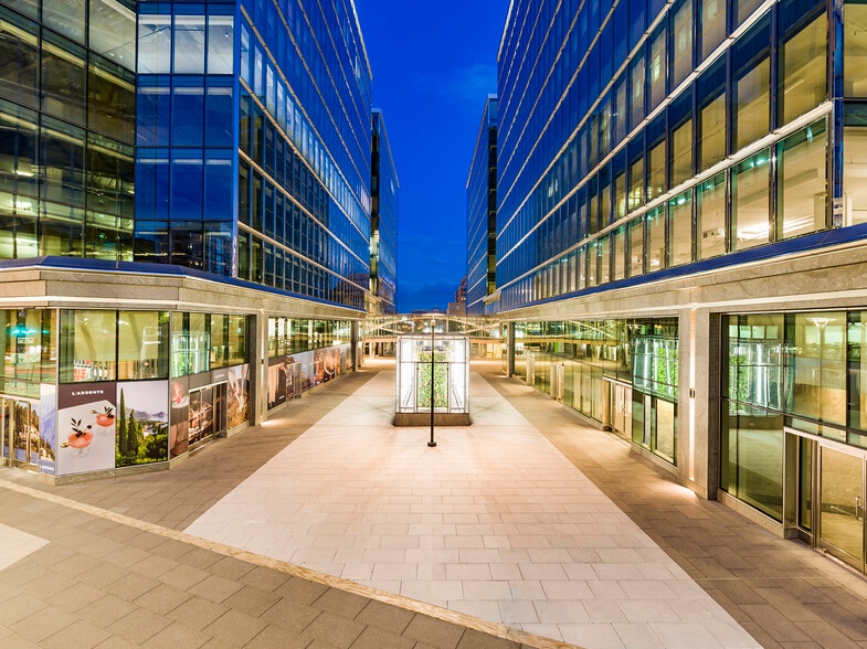 More Photos Of 250 Massachusetts Ave NW, Washington Office For Lease