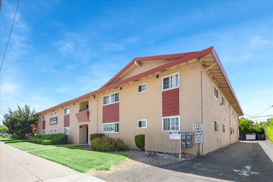 More Photos Of 1075-1085 Saratoga Ave, San Jose Apartments For Sale