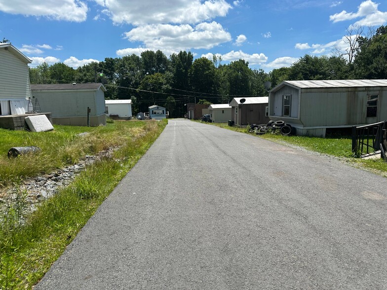 Primary Photo Of 187 Loomis Rd, Liberty Manufactured Housing Mobile Home Park For Sale