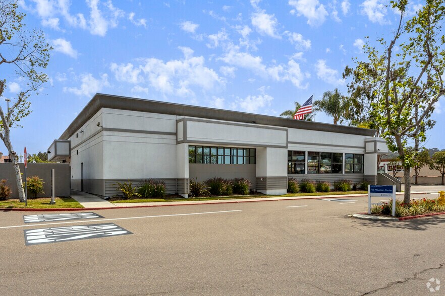 More Photos Of 2434-2598 Vista Way, Oceanside Unknown For Lease