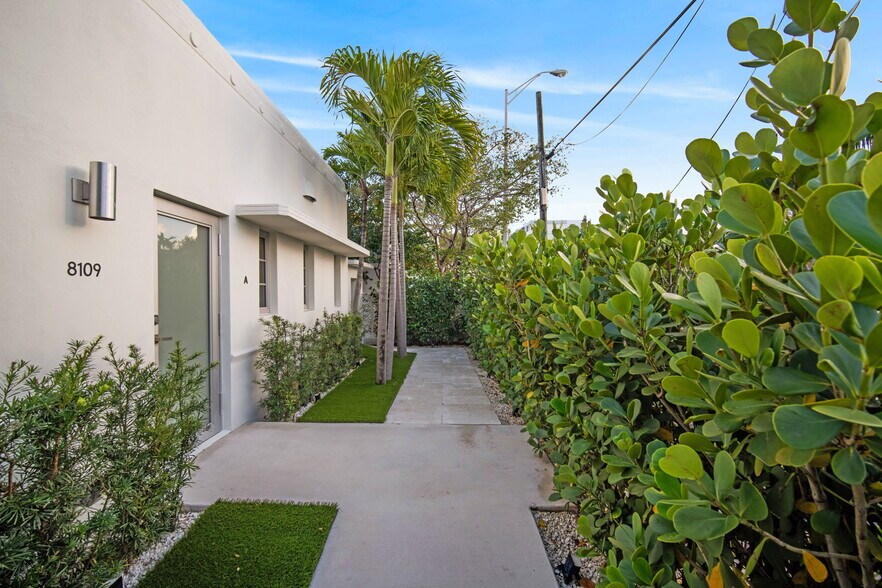 More Photos Of 8109 Harding Ave, Miami Beach Specialty For Sale