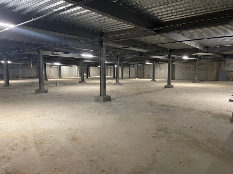 More Photos Of 2 Clarke Dr, Cranbury Research And Development For Lease