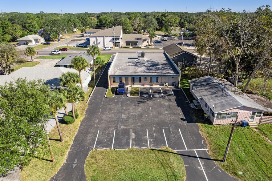 More Photos Of 911 S 8th St, Fernandina Beach Loft Creative Space For Sale