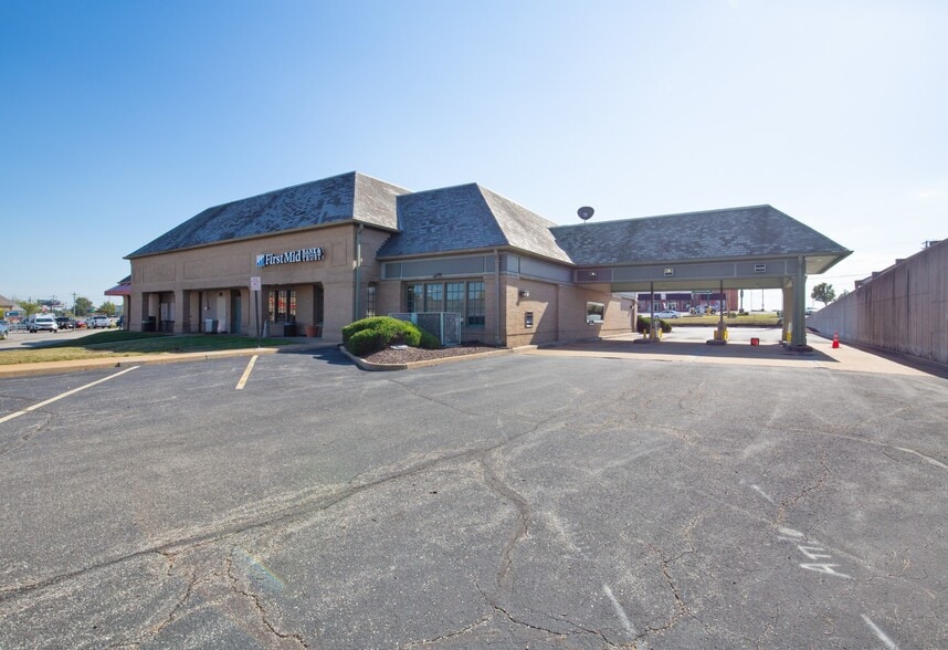 More Photos Of 5406-5458 S Lindbergh Blvd, Saint Louis Unknown For Lease