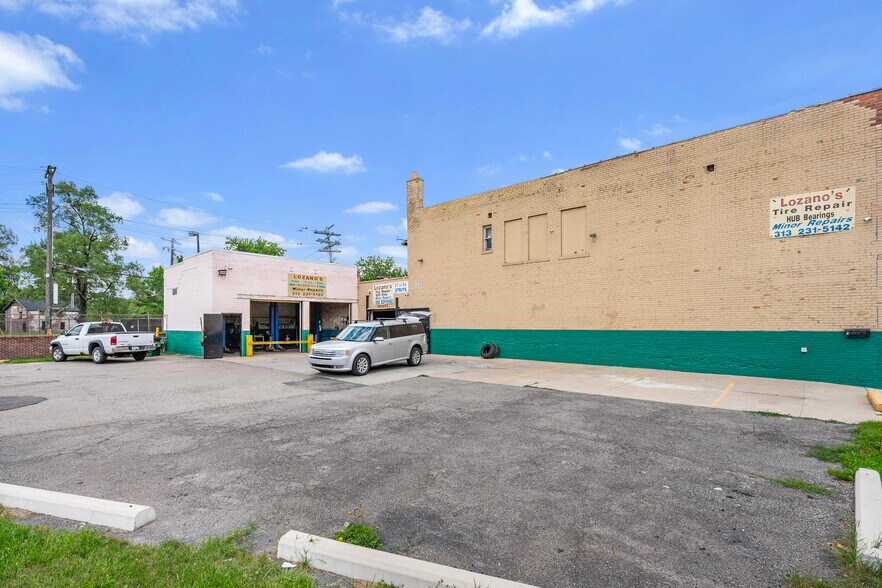 More Photos Of 5536 Michigan Ave, Detroit Auto Repair For Sale