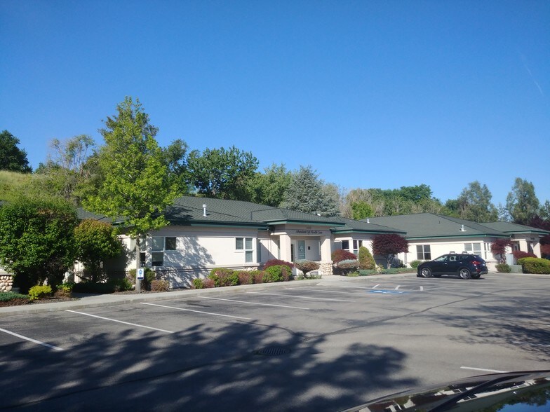 Primary Photo Of 4483 N Dresden Place, Garden City Office For Lease