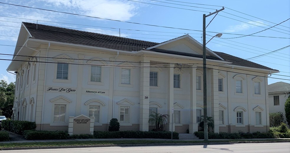 More Photos Of 215 N Howard Ave, Tampa Loft Creative Space For Lease