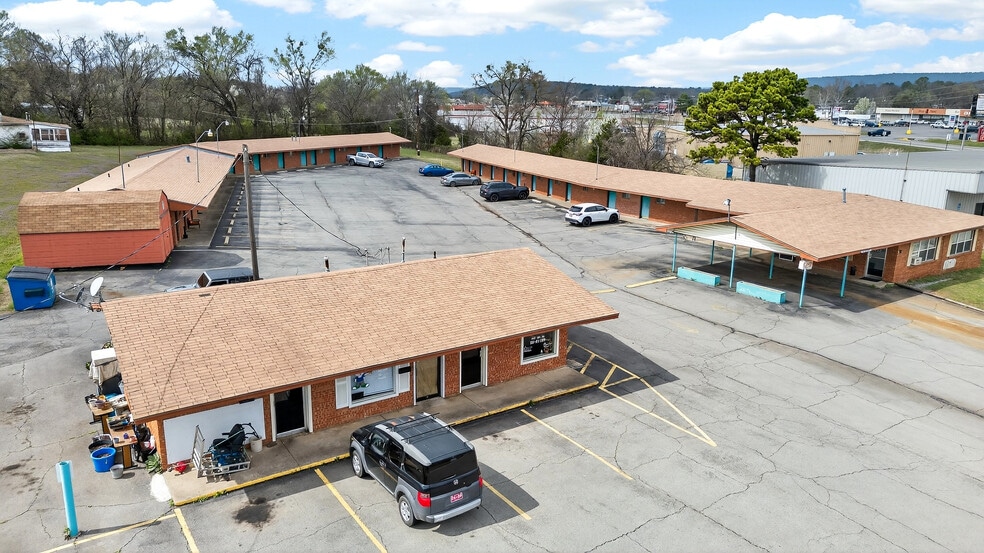 More Photos Of 509 W Main St, Wilburton Hotel For Sale