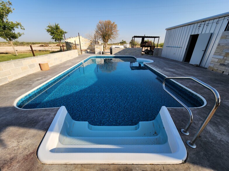 More Photos Of 24501 S County Road 1210, Midland Land For Sale