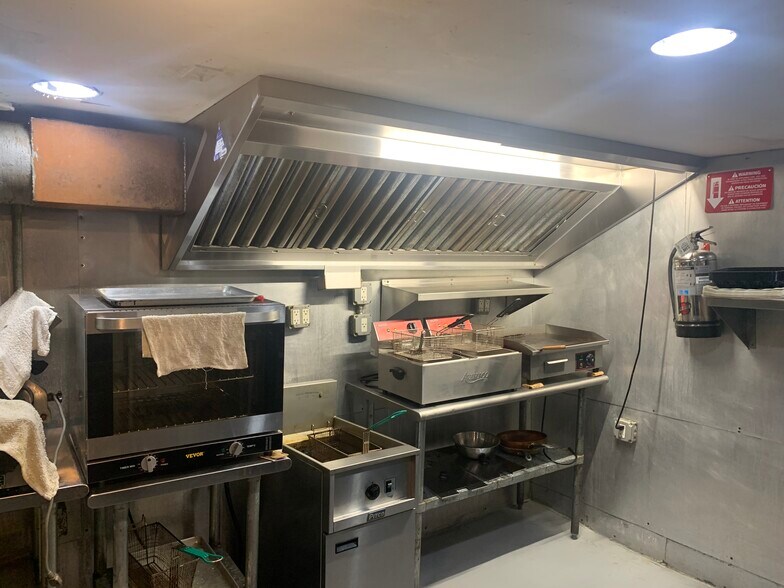 More Photos Of 1285 Nostrand Ave, Brooklyn Storefront Retail Residential For Lease