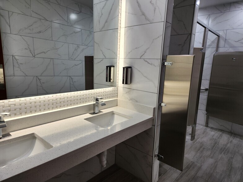 More Photos Of 2400 Pleasant Hill Rd, Duluth Office For Lease