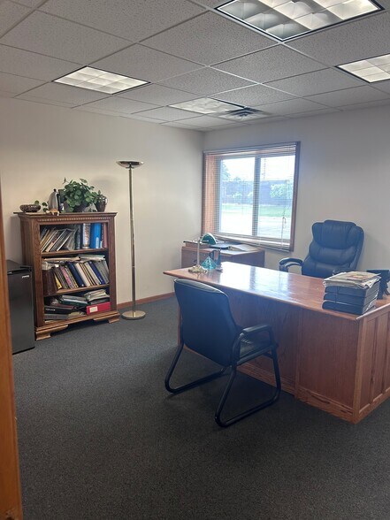 More Photos Of 637 S 12th Ave, Hopkins Research And Development For Sale