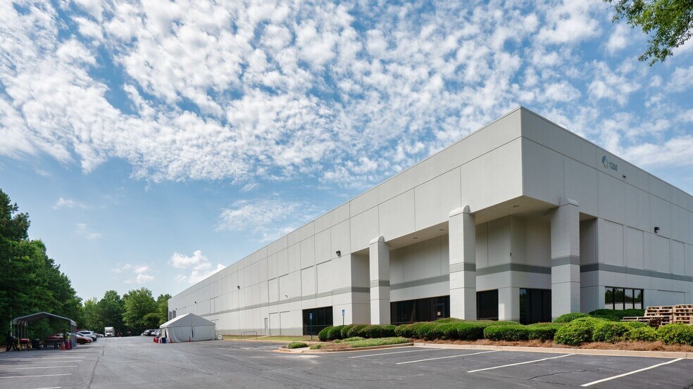 More Photos Of 1200 Oakley Industrial Blvd, Fairburn Warehouse For Lease