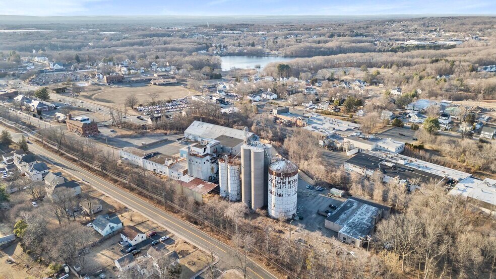 More Photos Of 46 Apel Pl, Manchester Warehouse For Sale