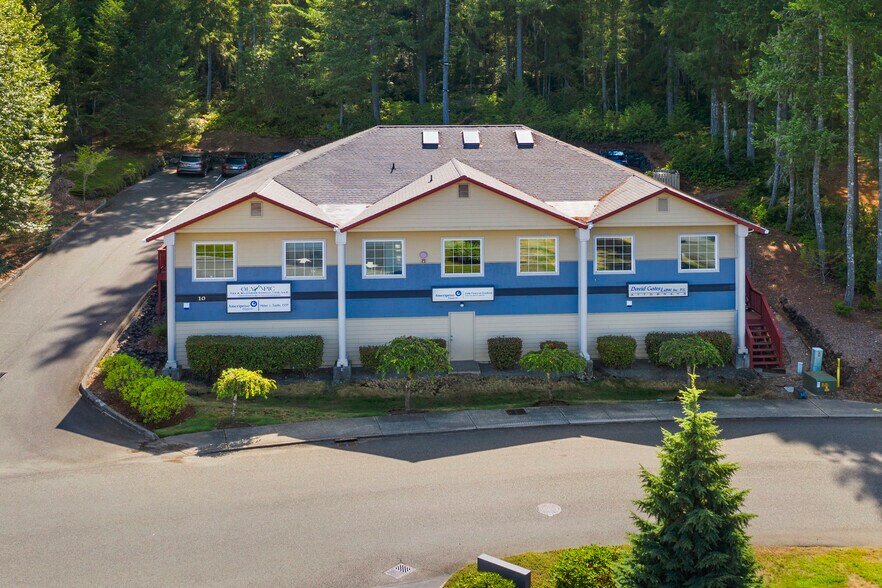 More Photos Of 10 NE Creelman Ln, Belfair Office For Lease