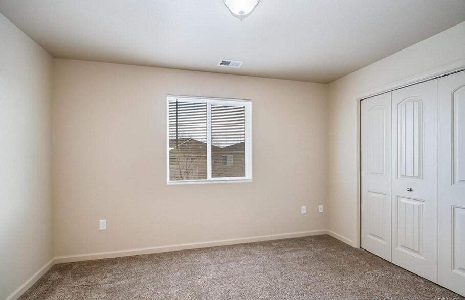 More Photos Of 1793 Spring Ct, Cheyenne Apartments For Sale
