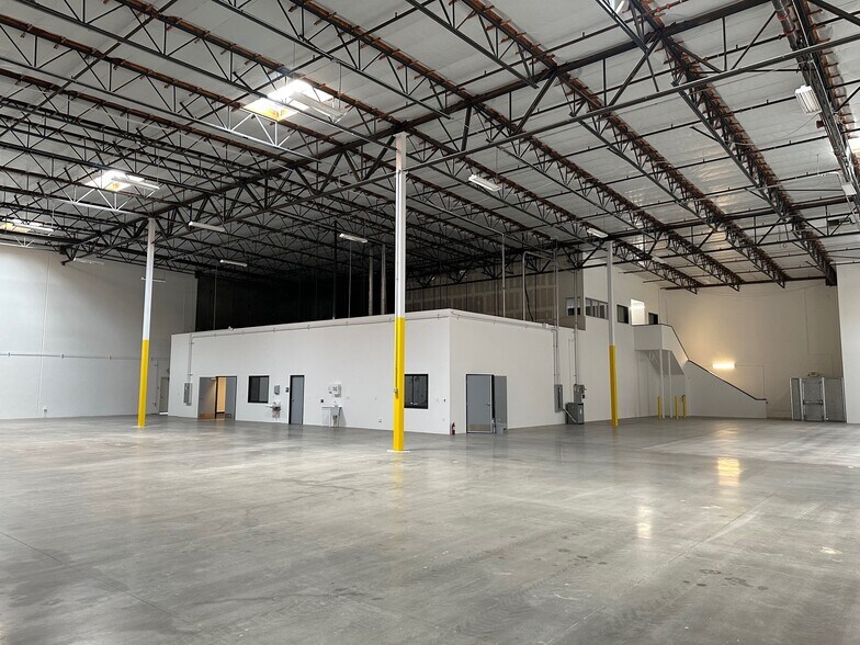 More Photos Of 5354 Irwindale Ave, Irwindale Warehouse For Sale