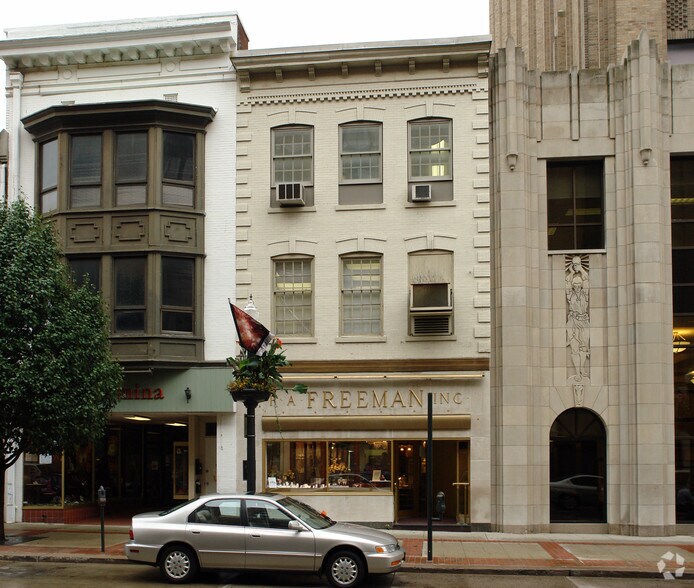 Primary Photo Of 911 W Hamilton St, Allentown Storefront Retail Office For Sale