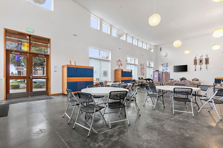 More Photos Of 1322 S Bayview St, Seattle Specialty For Sale